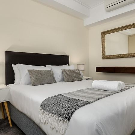 Canal Quays Apartments Cape Town Exterior photo