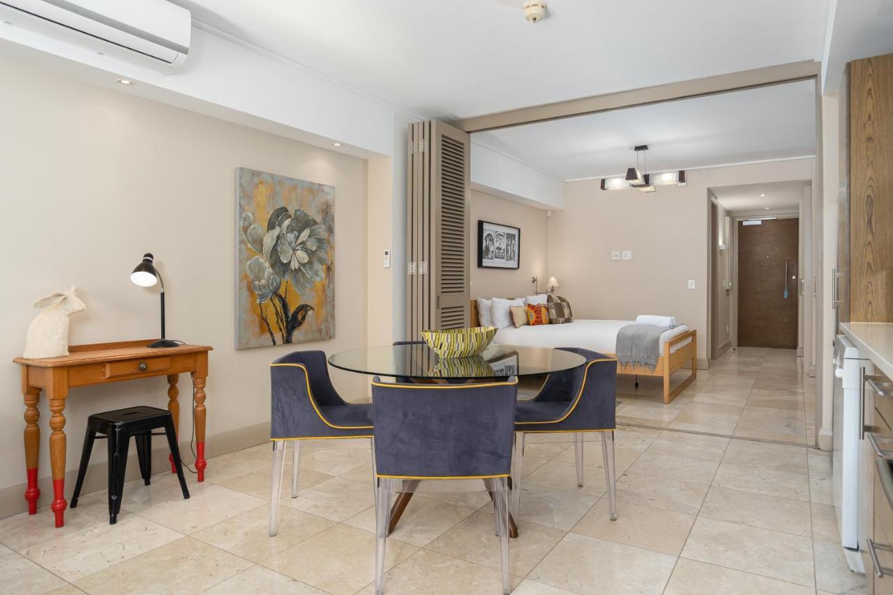 Canal Quays Apartments Cape Town Exterior photo