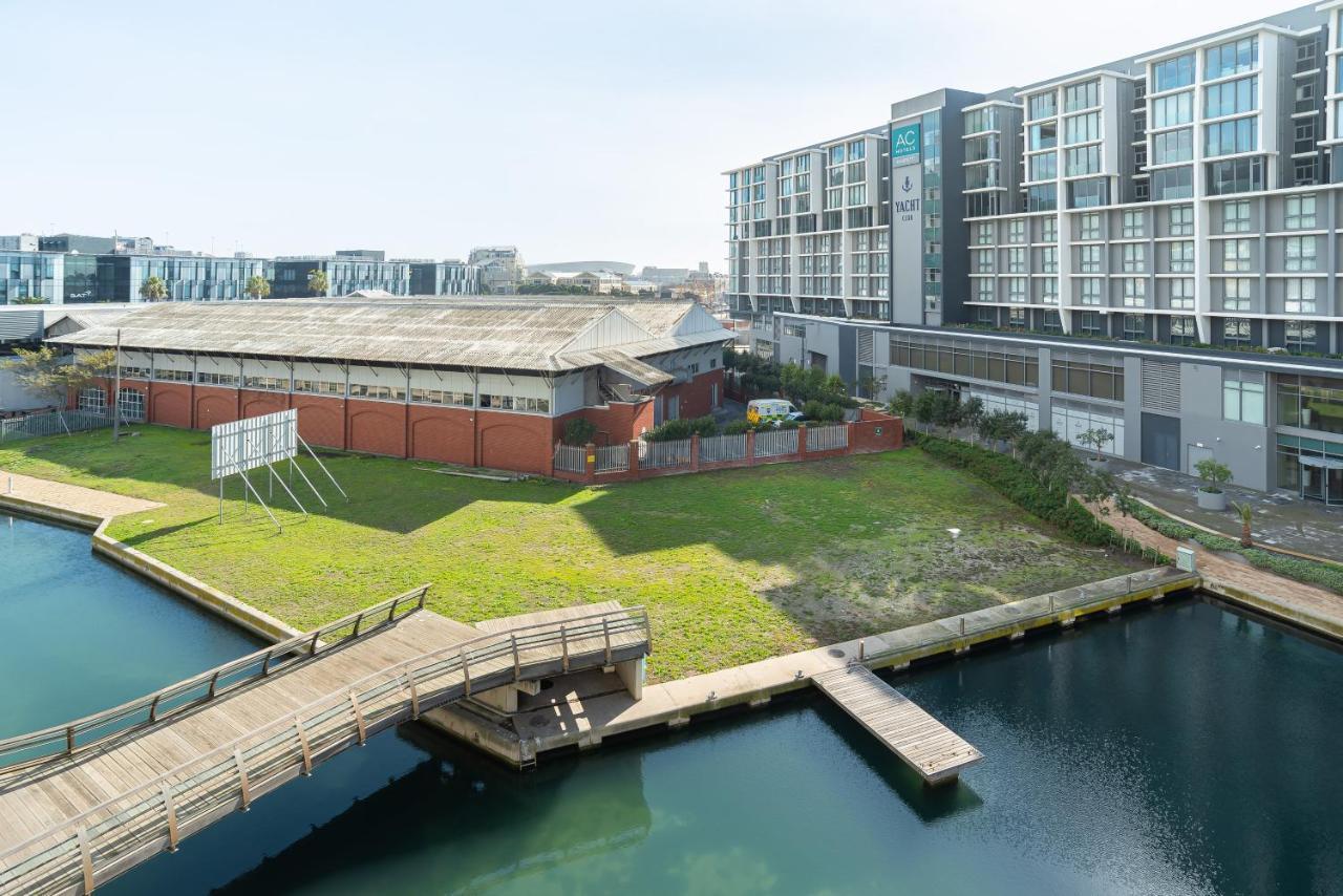 Canal Quays Apartments Cape Town Exterior photo