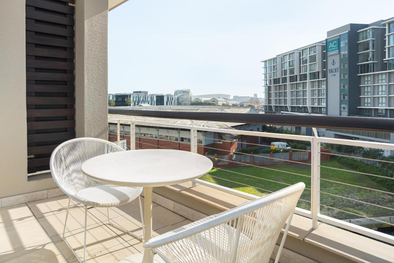 Canal Quays Apartments Cape Town Exterior photo