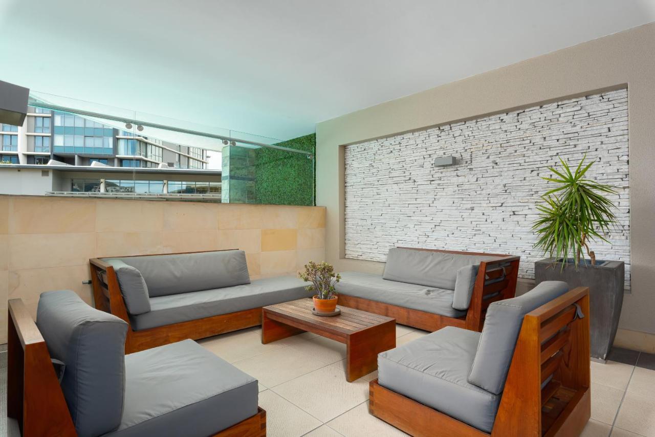 Canal Quays Apartments Cape Town Exterior photo