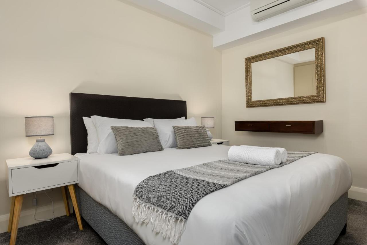 Canal Quays Apartments Cape Town Exterior photo