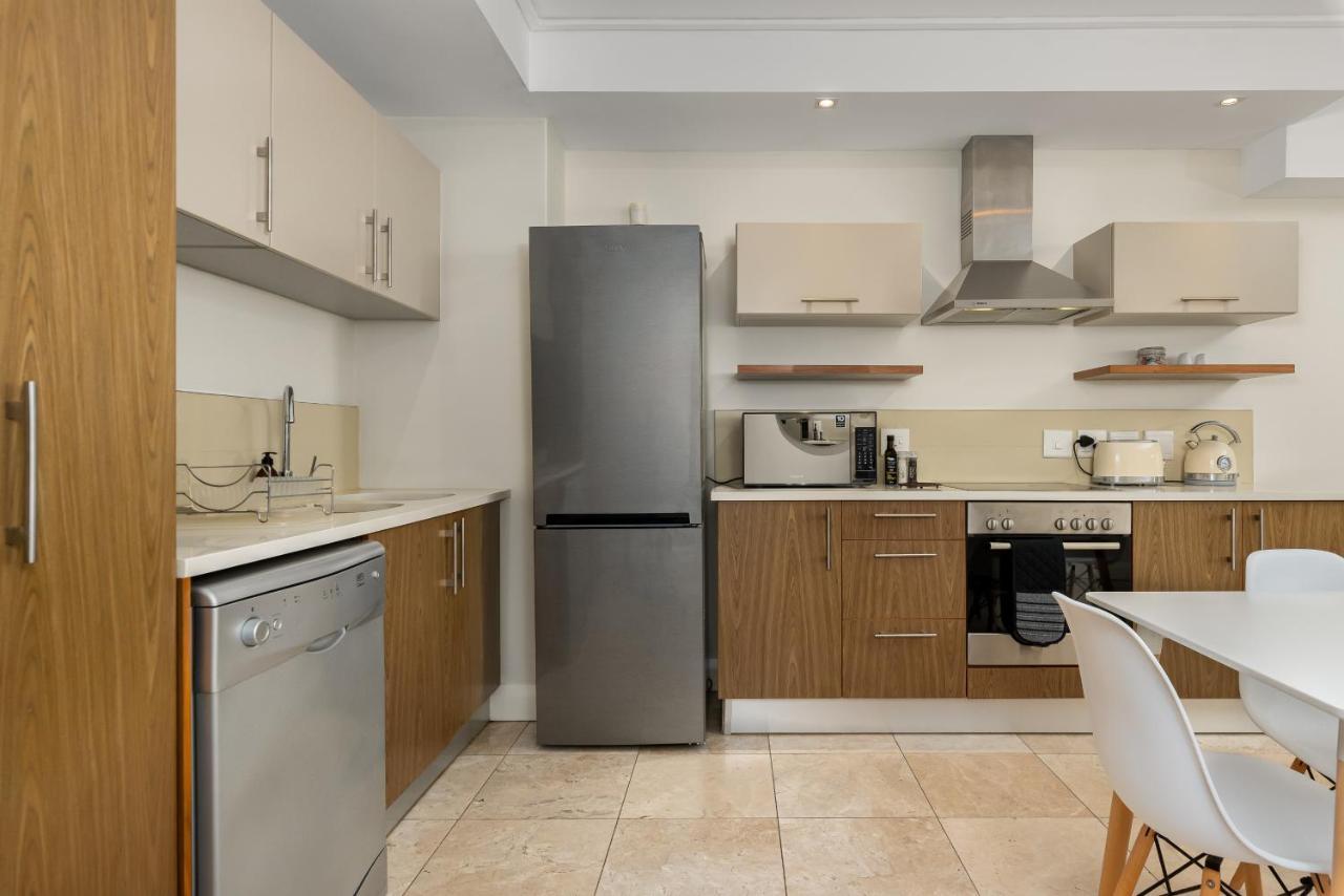 Canal Quays Apartments Cape Town Exterior photo